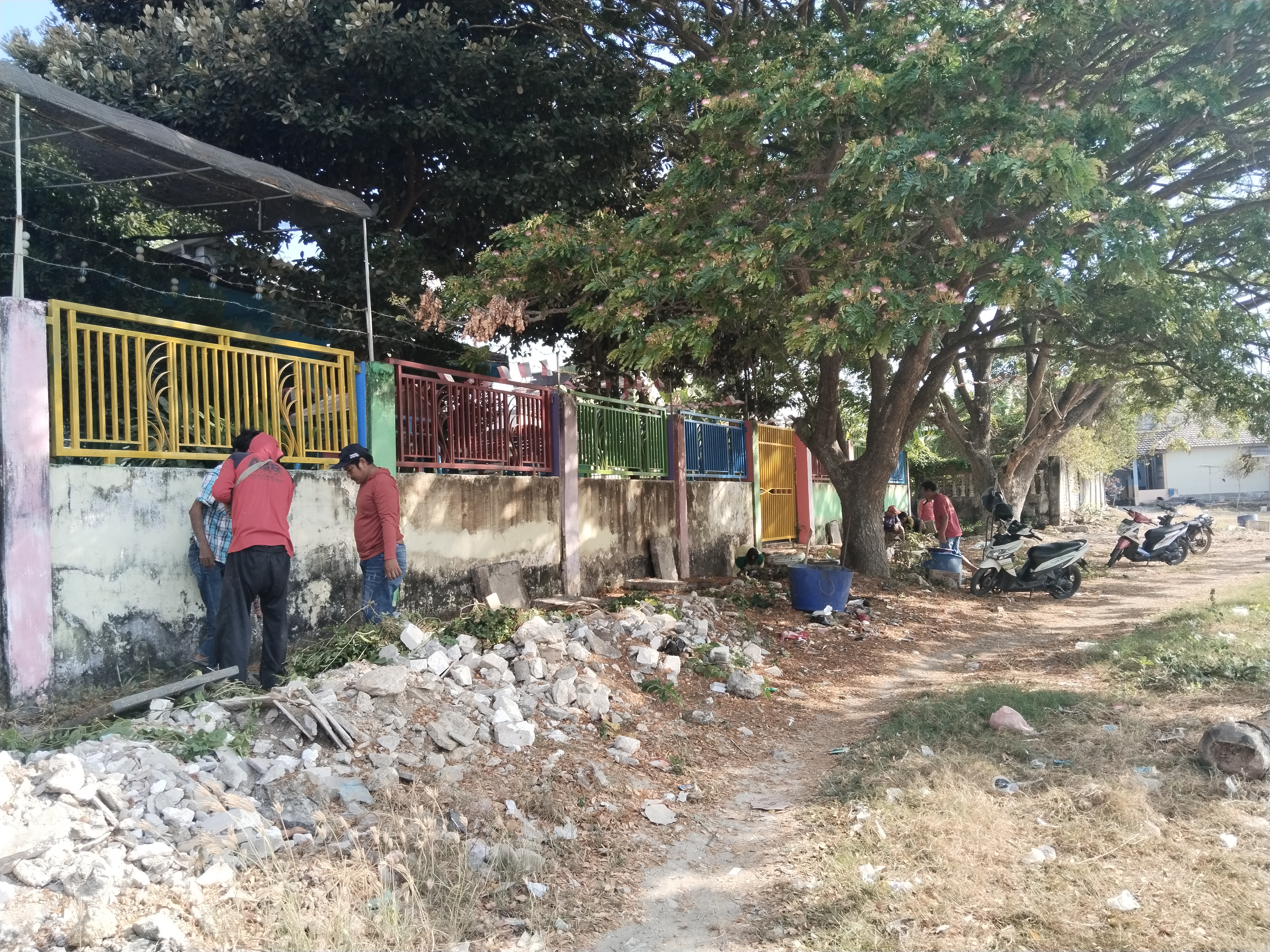 Pembersihan Saluran Drainase